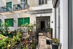 HOLIDAY SEA APARTMENT 1 22