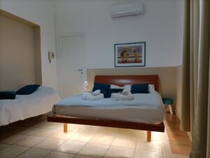 HOLIDAY SEA 1F